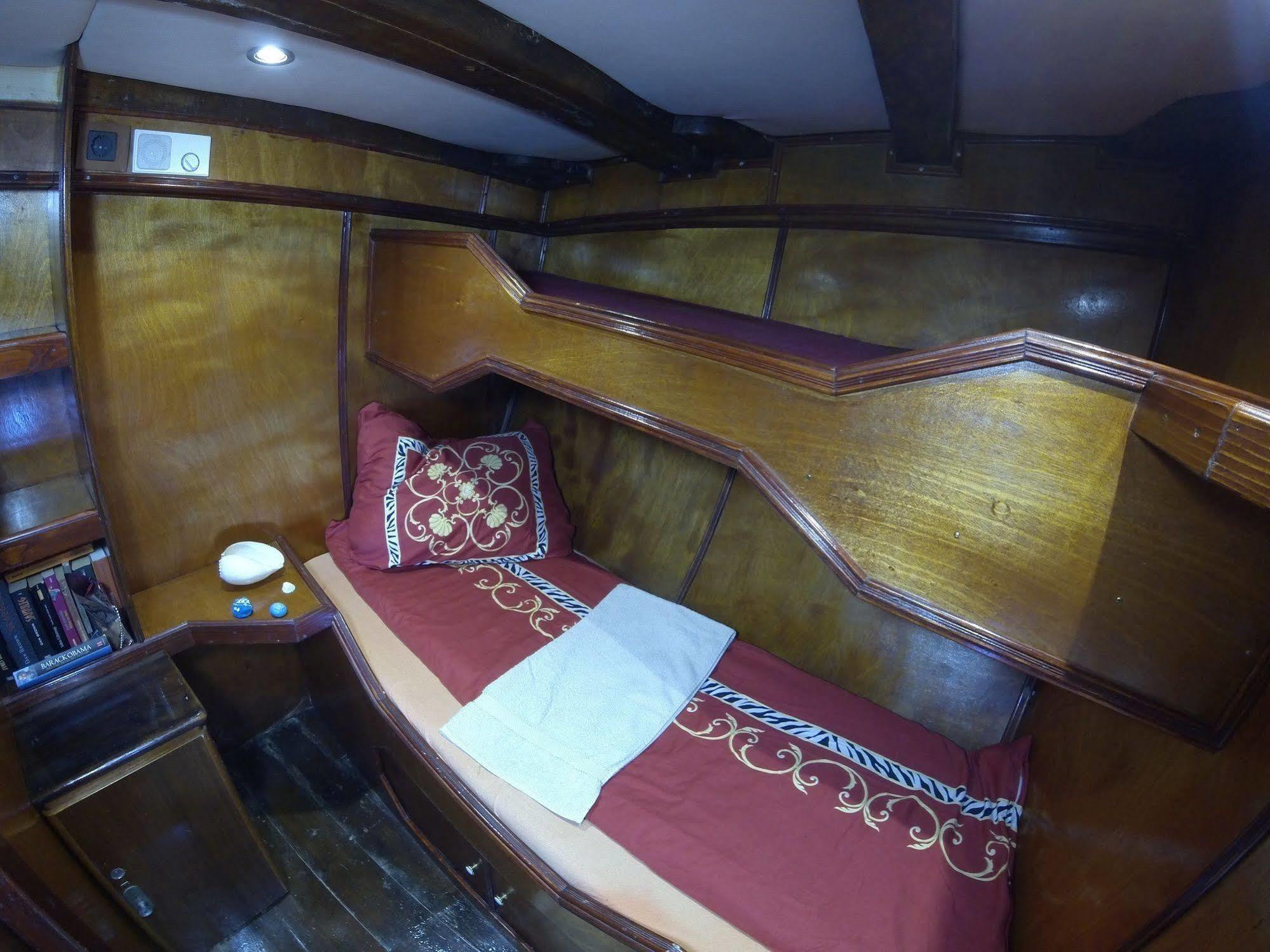 Boat Ms Cutty Jean Hotel Sliema Eksteriør billede