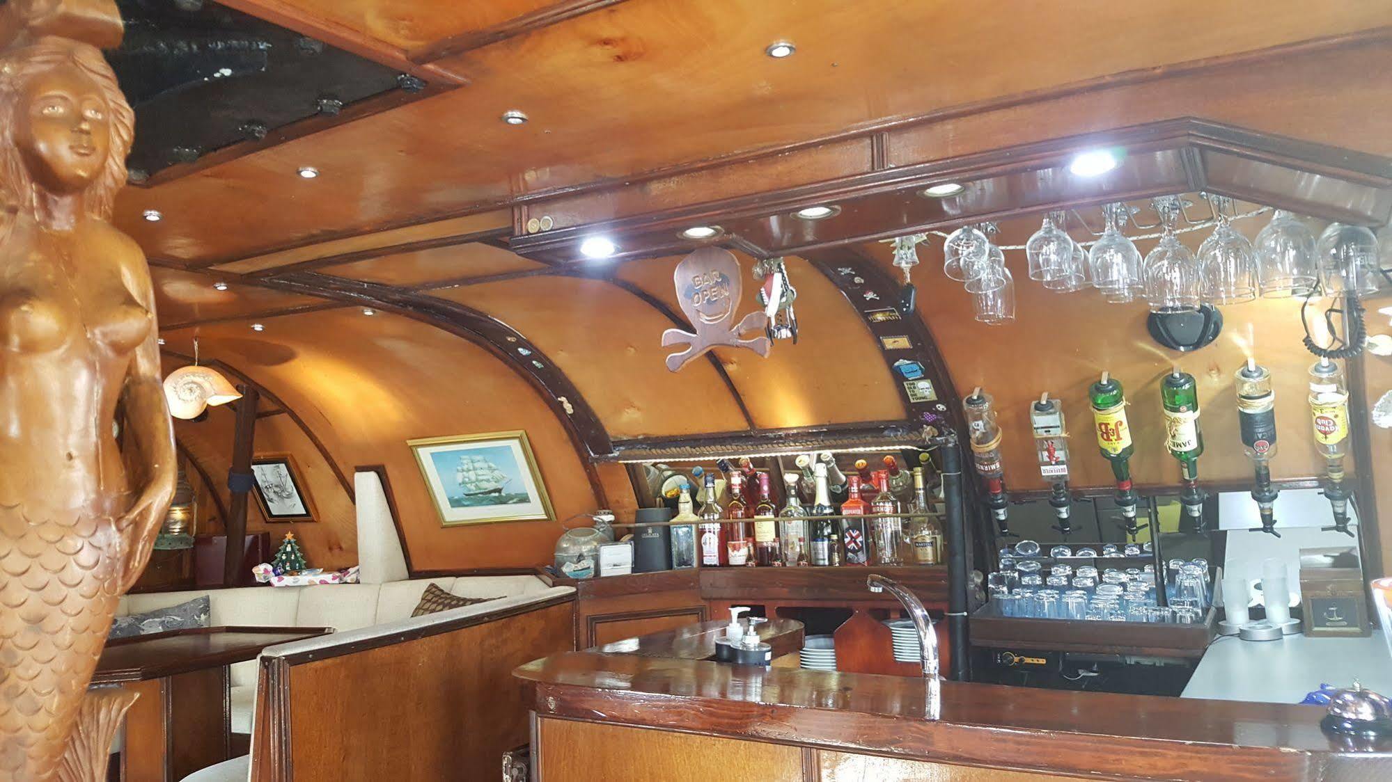 Boat Ms Cutty Jean Hotel Sliema Eksteriør billede